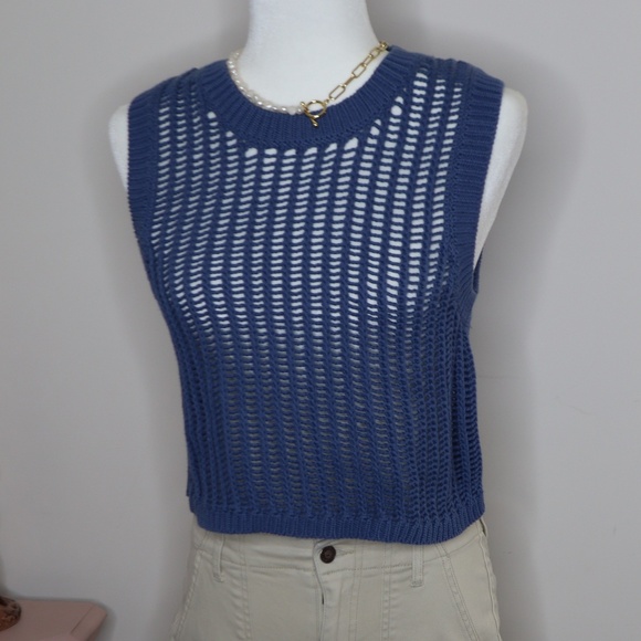 aerie Tops - NWOT. Aerie Offline Blue Knit Crop Top SMALL
